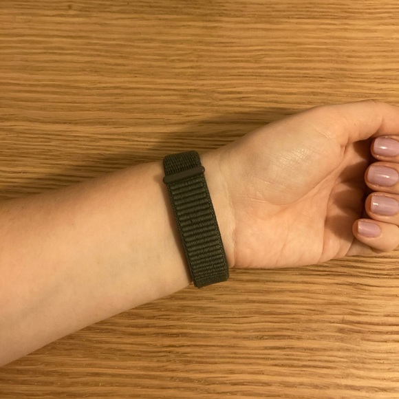 Olive green Fitbit Charge 2 Velcro athletic band - Picture 2 of 4